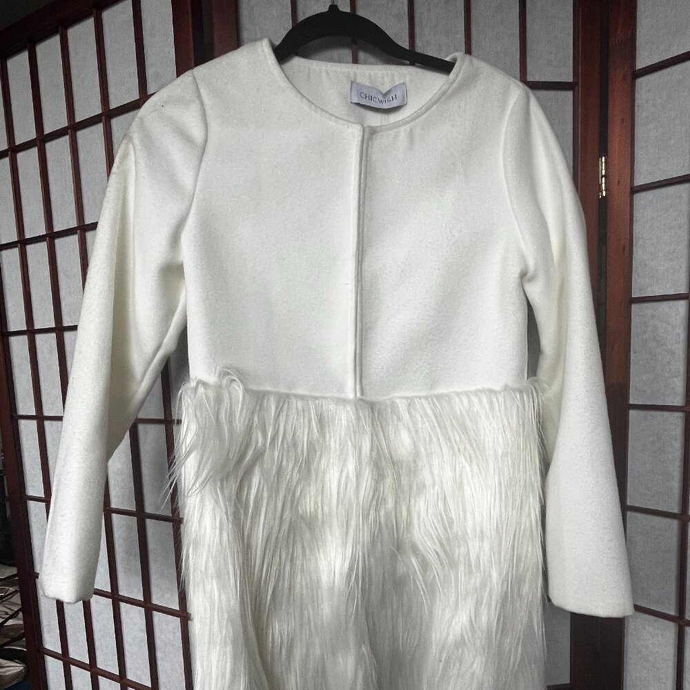 NWT Chicwish White Faux Fur Hem Wool-Blend Coat - Elegant Winter Statement